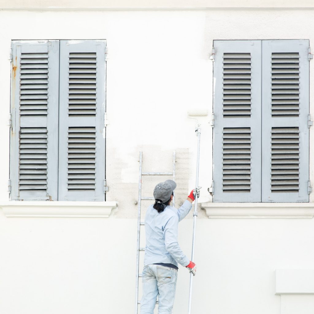 A house painter at work in Paris